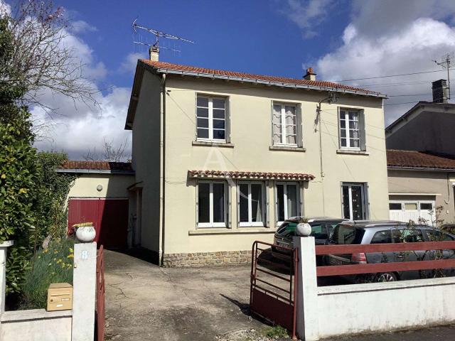 Vente maison 7 pièces Fontenay le Comte 85