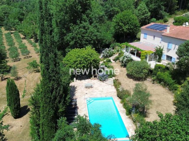 Vente maison 7 pièces Flayosc 83