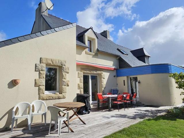 Vente maison 7 pièces Kerlaz 29