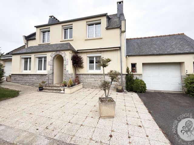 Vente maison 7 pièces Hénanbihen 22