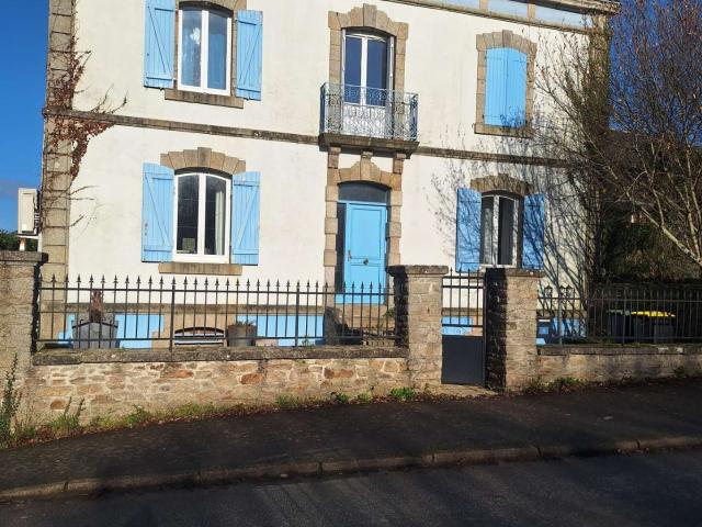 Vente maison 7 pièces Locqueltas 56