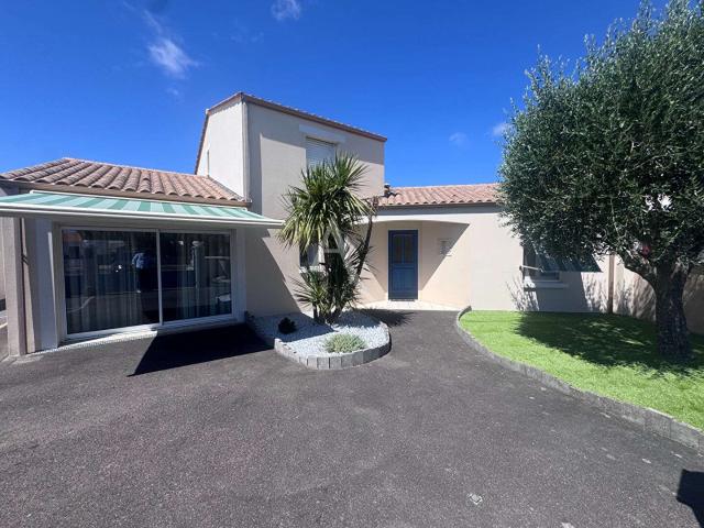 Vente maison 7 pièces Longeville sur Mer 85