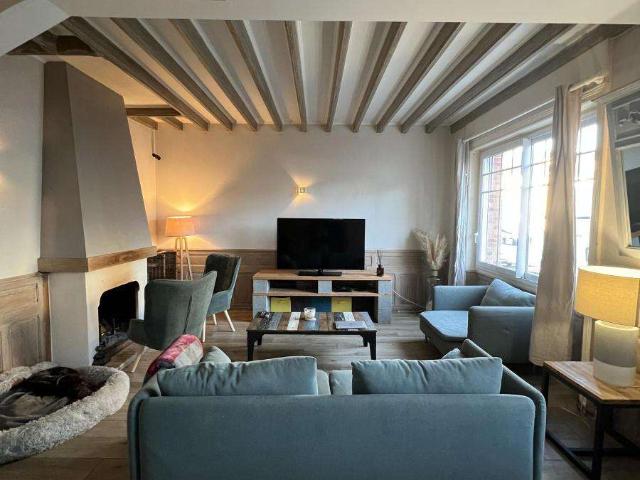 Vente maison 7 pièces Laval 53