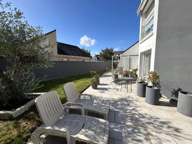 Vente maison 7 pièces Laval 53