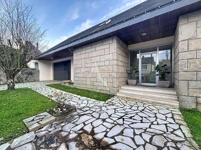 Vente maison 7 pièces Laval Centre Ville Préfecture 53