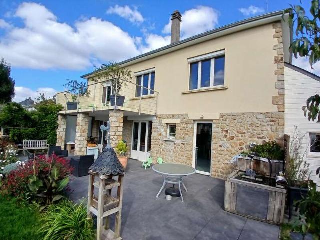 Vente maison 7 pièces Laval Grenoux 53