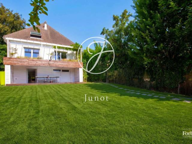 Vente maison 7 pièces La Celle Saint Cloud 78