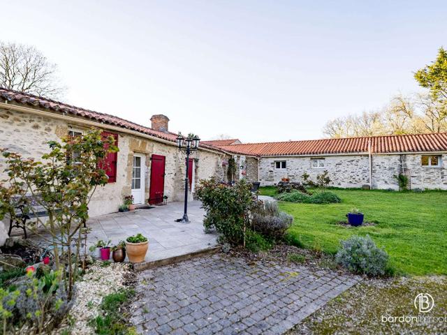 Vente maison 7 pièces La Garnache 85