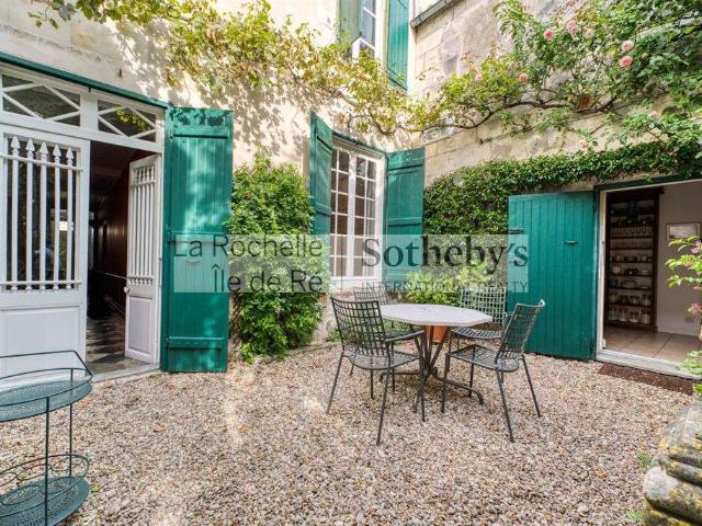 Vente maison 7 pièces La Rochelle 17
