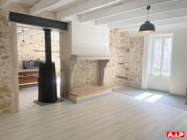 Vente maison 7 pièces La Tardière 85