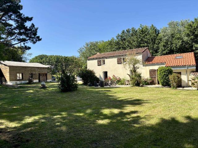 Vente maison 7 pièces Le Cellier 44