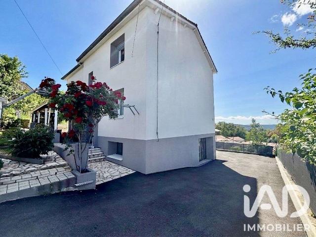 Vente maison 7 pièces Le Chambon Feugerolles 42