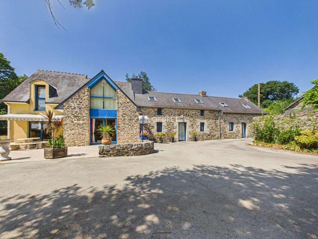Vente maison 7 pièces Le Cloître Pleyben 29