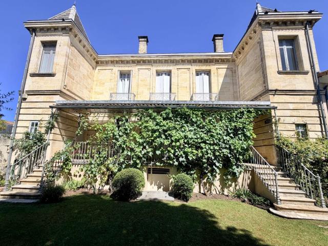 Vente maison 7 pièces Le Bouscat 33
