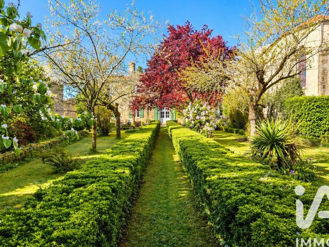 Vente maison 7 pièces Le Gué d'Alleré 17