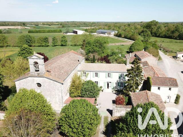 Vente maison 7 pièces Le Gué d'Alleré 17