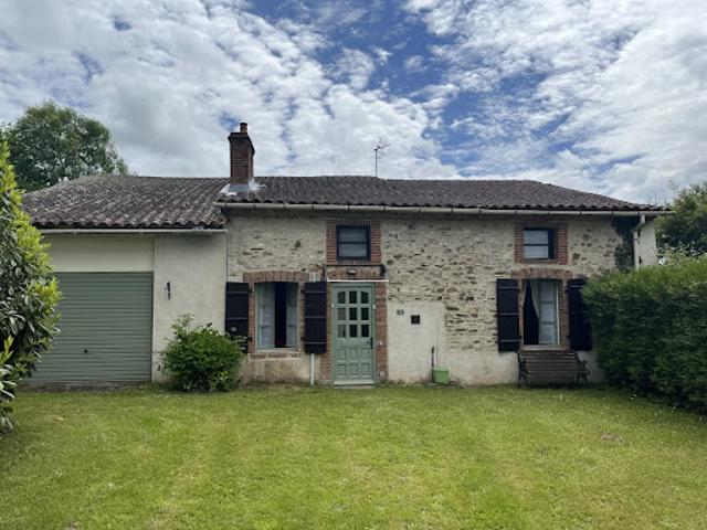 Vente Maison 7 pièces 151 m2 Le Dorat