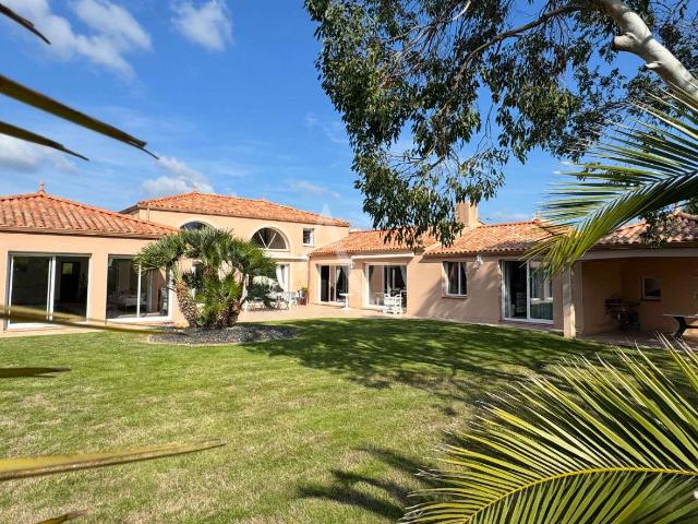 Vente maison 7 pièces Le Fenouiller 85
