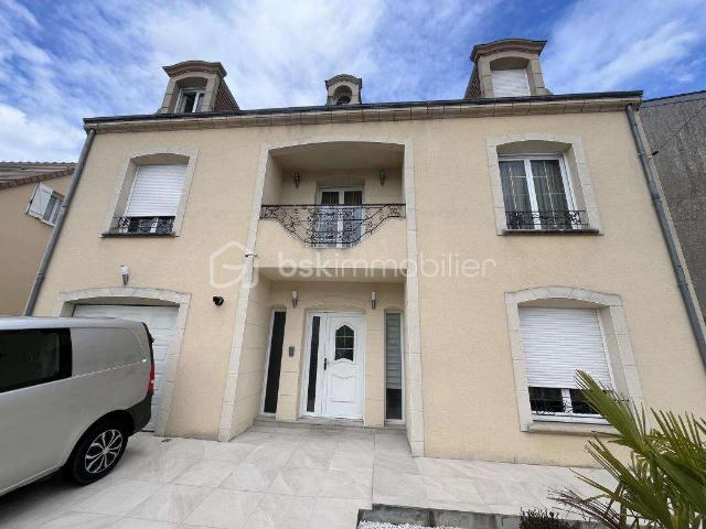 Vente maison 7 pièces Le Mans Funay Bruyères 72