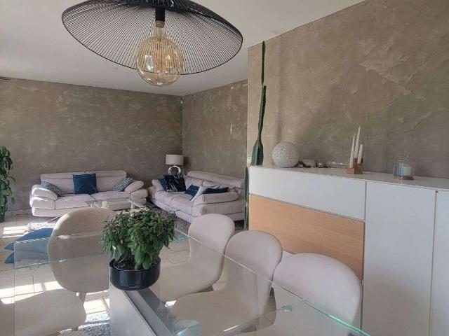 Vente maison 7 pièces Le Mesnil Esnard 76