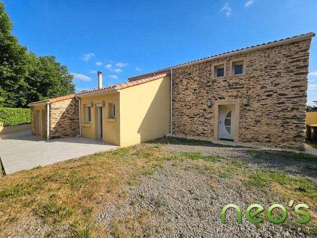 Vente maison 7 pièces Le Puiset Doré 49