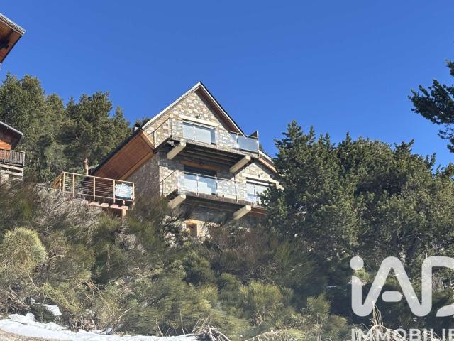 Vente maison 7 pièces Les Angles 66