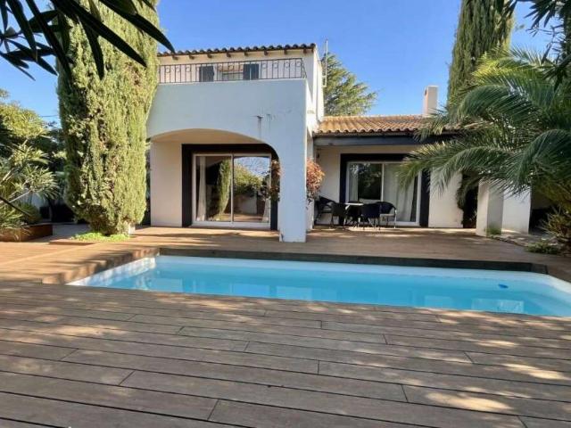 Vente maison 7 pièces Les Angles 30