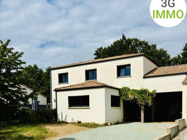 Vente maison 7 pièces Les Clouzeaux 85