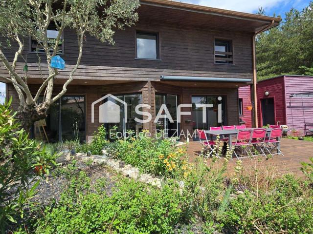 Vente maison 7 pièces Les Pineaux 85