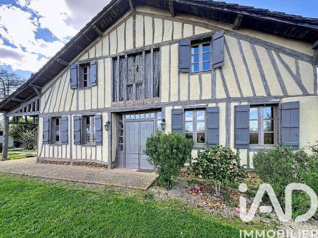 Vente maison 7 pièces Luppé Violles 32