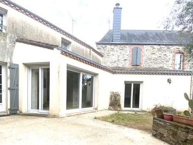 Vente maison 7 pièces Mouchamps 85