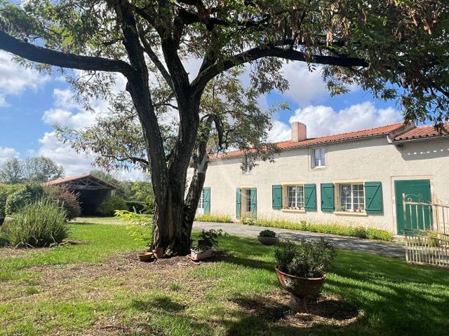 Vente maison 7 pièces Mouzeuil Saint Martin 85