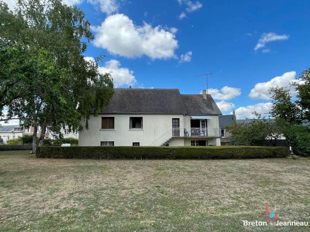 Vente maison 7 pièces Mont Saint Jean 72