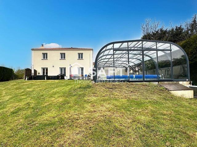 Vente maison 7 pièces Montbert 44