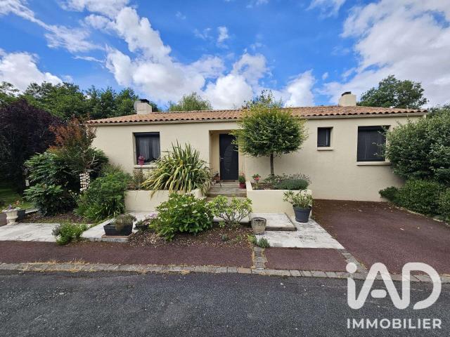 Vente maison 7 pièces Montréverd 85