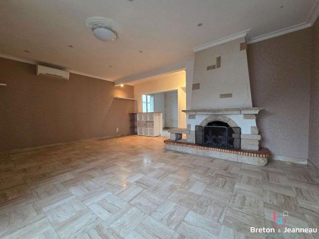Vente maison 7 pièces Montsûrs 53