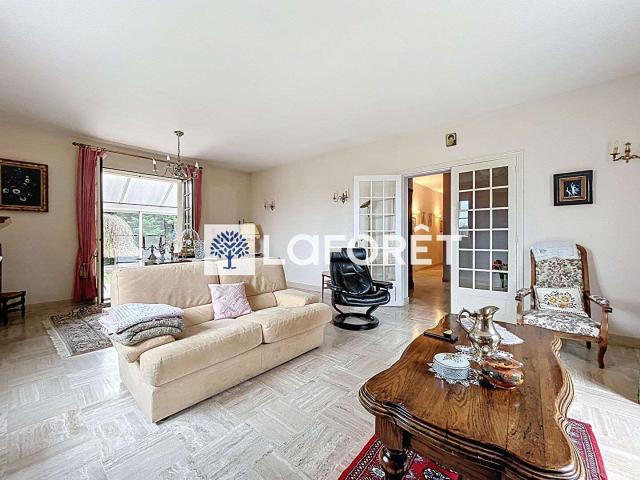 Vente maison 7 pièces Les Aubiers 79
