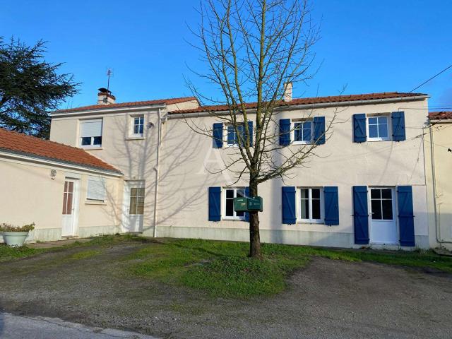Vente maison 7 pièces Machecoul Saint Même 44
