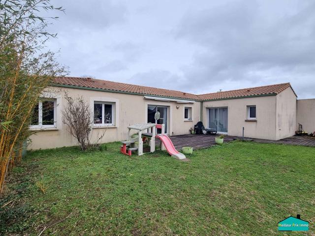Vente maison 7 pièces Machecoul Saint Même 44