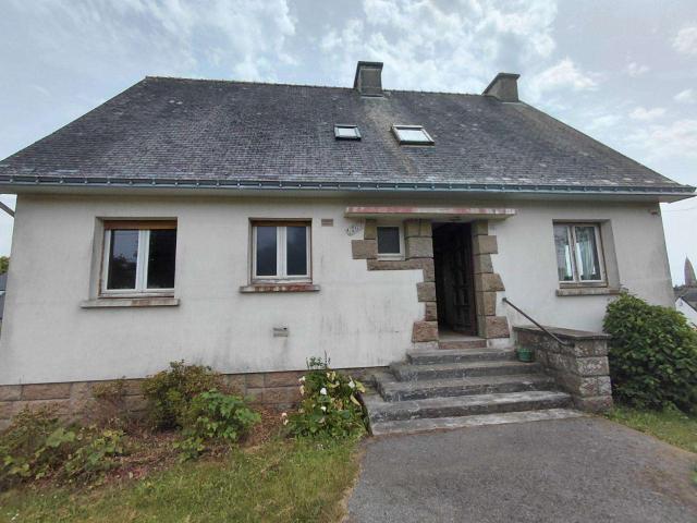 Vente maison 7 pièces Malguénac 56