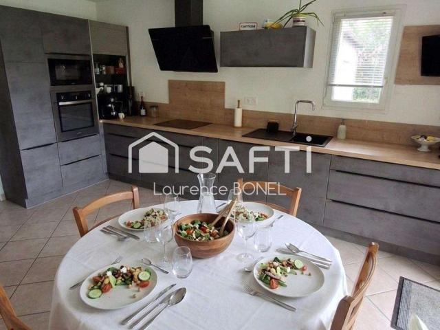 Vente maison 7 pièces Noirterre 79