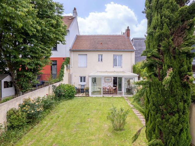 Vente maison 7 pièces Nantes Zola 44