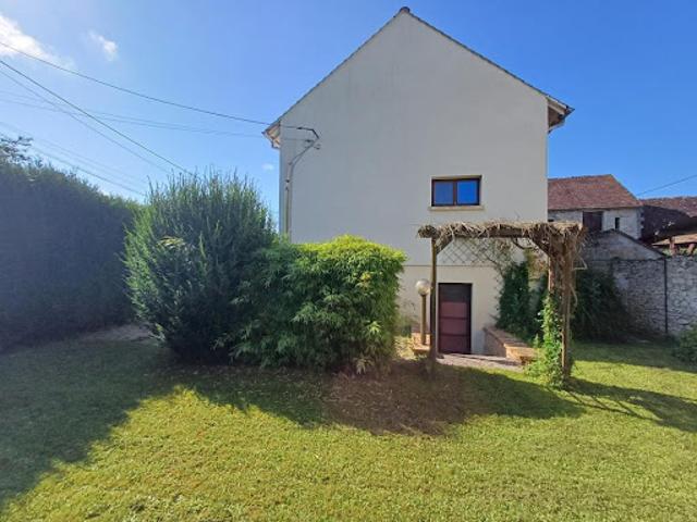 Vente Maison 7 pièces Poligny