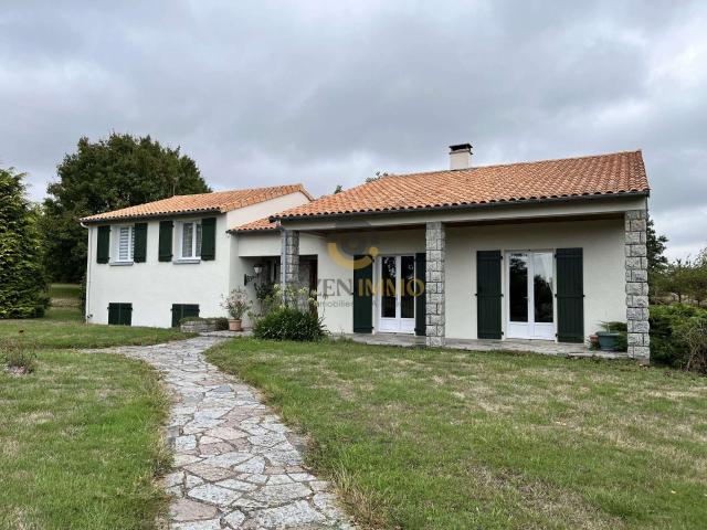 Vente maison 7 pièces Nueil les Aubiers 79