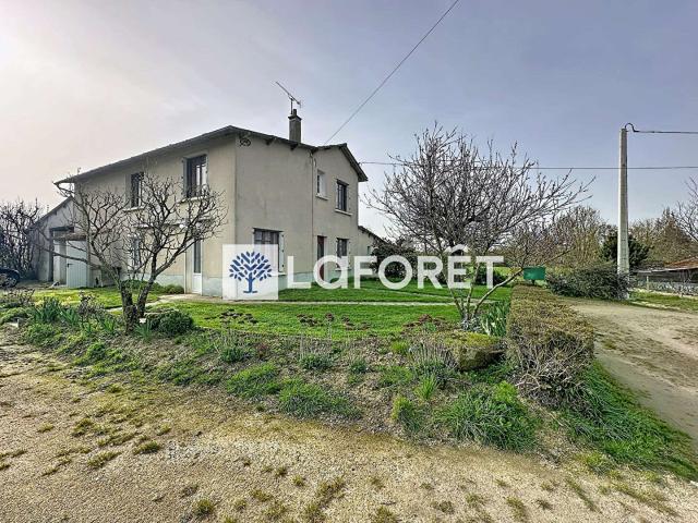 Vente maison 7 pièces Nueil les Aubiers 79