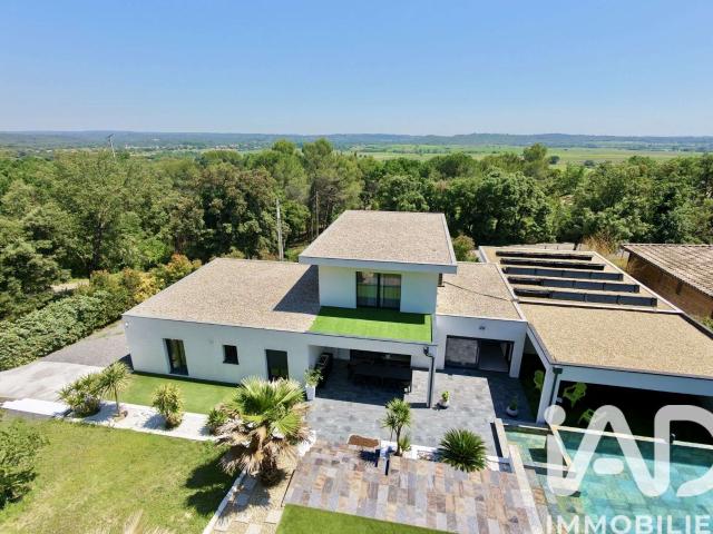 Vente maison 7 pièces Sommières 30
