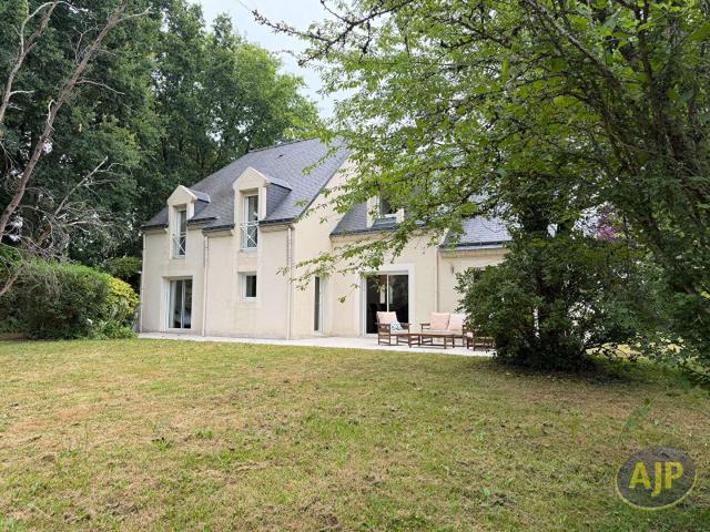 Vente maison 7 pièces Sautron 44
