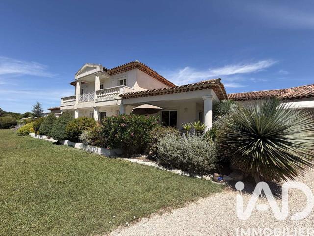 Vente maison 7 pièces Saint Cannat 13