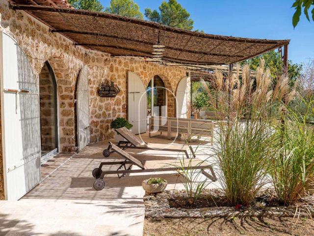 Vente maison 7 pièces Saint Antonin du Var 83
