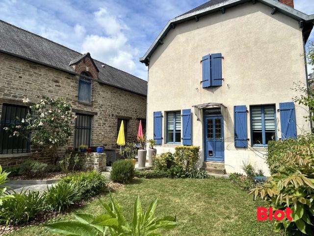 Vente maison 7 pièces Saint Aubin du Cormier 35